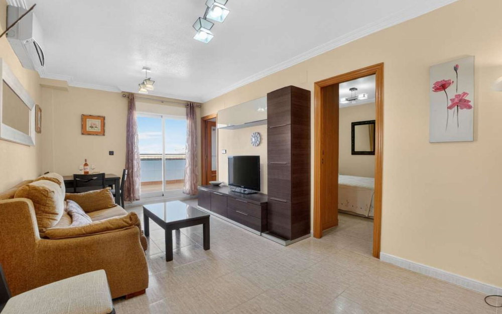 Torrevieja · Alicante REF #CSPX-35839 · Apartment 956904989
