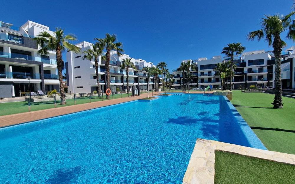 Guardamar Del Segura · Alicante REF #CSPG-65876 · Apartment 990738853