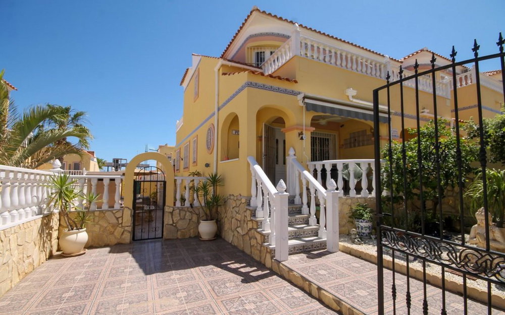 Villamartin · Alicante REF #CSPV-38418 · Townhouse 551135616