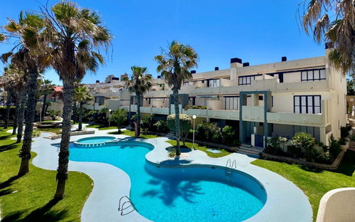 Torrevieja · Alicante REF #CSPX-35612 · Apartment 3901866098
