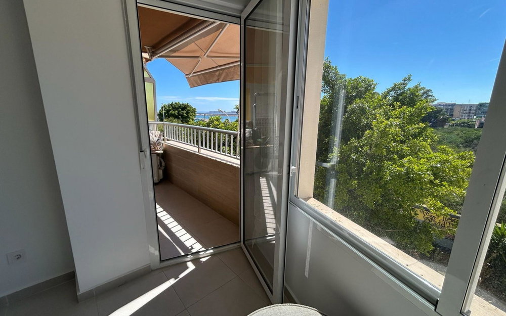 Torrevieja · Alicante REF #CSPX-11484 · Apartment 3342265876