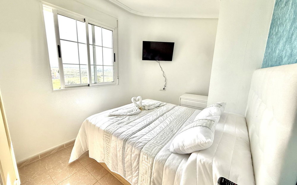 Torrevieja · Alicante REF #CSPX-20538 · Apartment 825963370