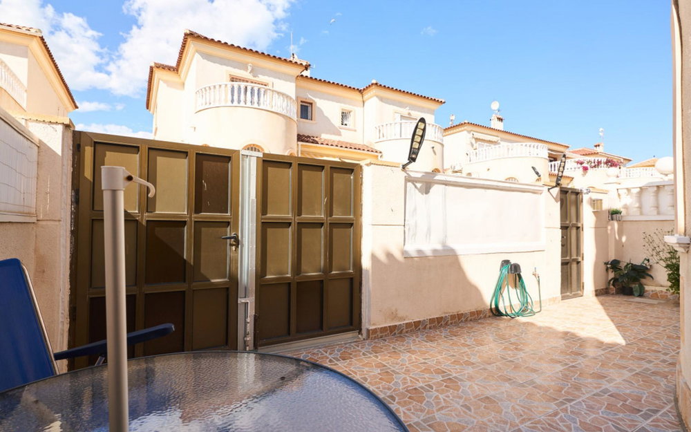 Torrevieja · Alicante REF #CSPX-24081 · Townhouse 1840741582