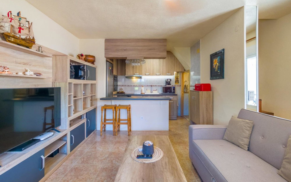 Torrevieja · Alicante REF #CSPX-90735 · Townhouse 1583630138