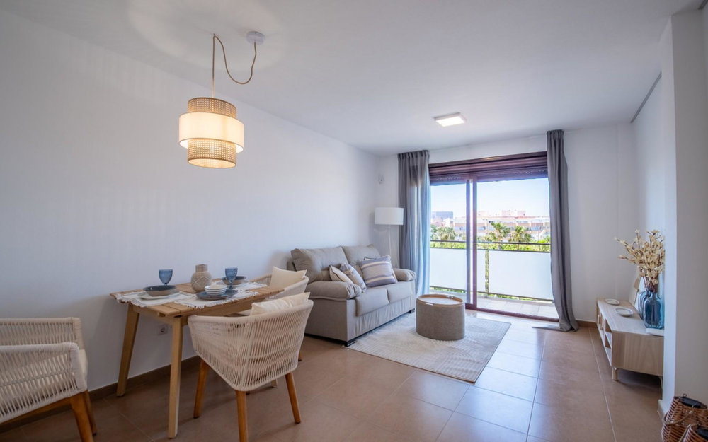 Torrevieja · Alicante REF #CSPX-82045 · Apartment 2194137497