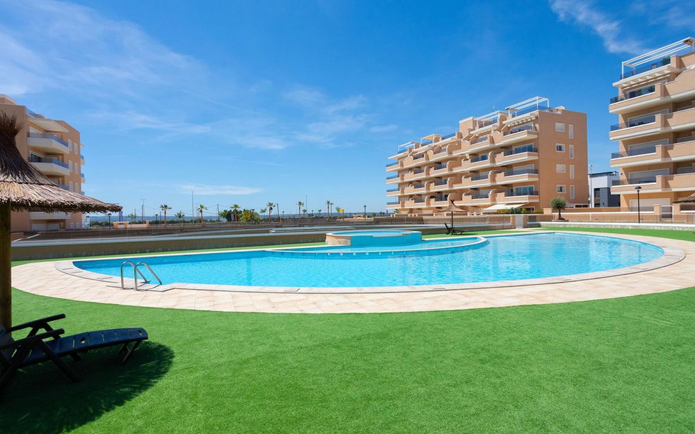 Guardamar Del Segura · Alicante REF #CSPX-63609 · Apartment 3745883013