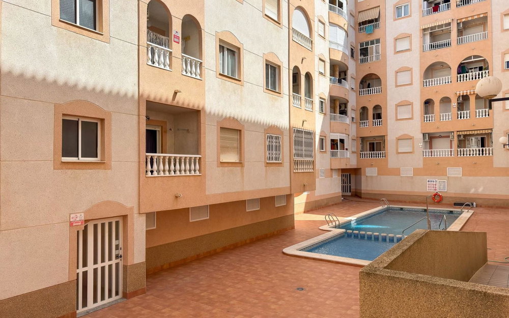 Torrevieja · Alicante REF #CSPX-60232 · Apartment 1791999418