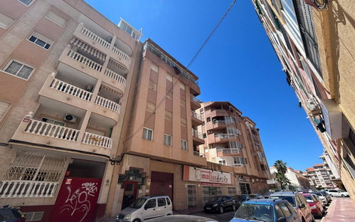 Torrevieja · Alicante REF #CSPX-86475 · Apartment 1364540502