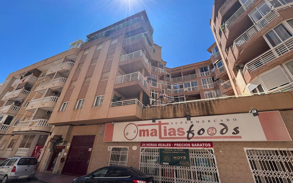 Torrevieja · Alicante REF #CSPX-86475 · Apartment 1364540502