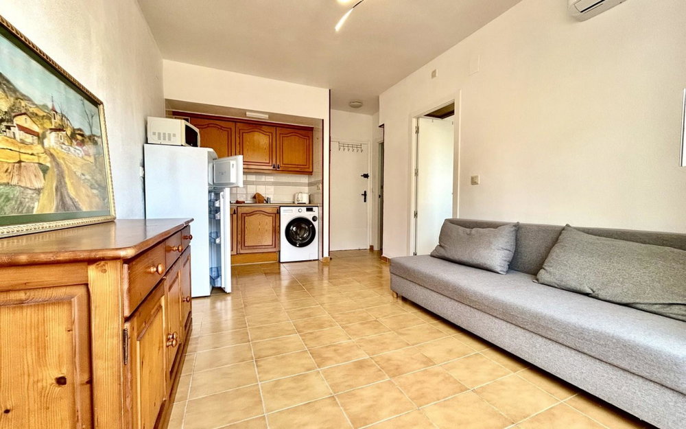 Torrevieja · Alicante REF #CSPX-58713 · Apartment 3336597820
