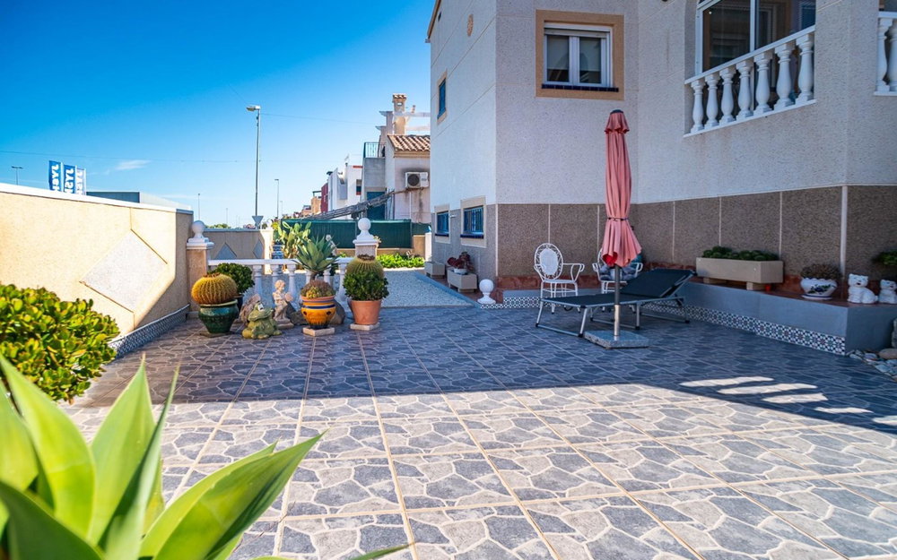 Los Altos · Alicante REF #CSPX-38114 · Villa 853608611