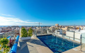 Torrevieja · Alicante REF #CSPX-14658 · Apartment 1289023758