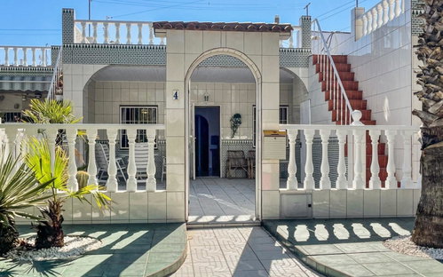 Torrevieja · Alicante REF #CSPX-47347 · Townhouse 2334038980