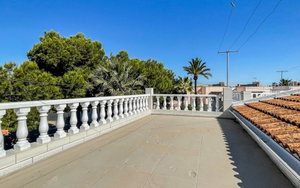 Torrevieja · Alicante REF #CSPX-47347 · Townhouse 2334038980
