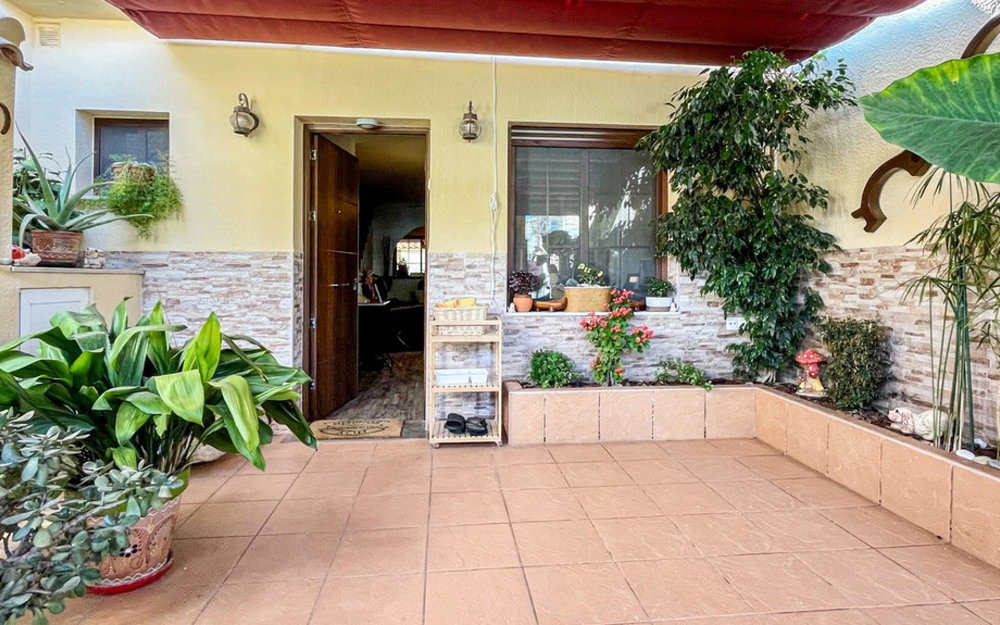 Torrevieja · Alicante REF #CSPX-88712 · Townhouse 2060133536