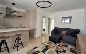 Torrevieja · Alicante REF #CSPX-83371 · Apartment 3216335172