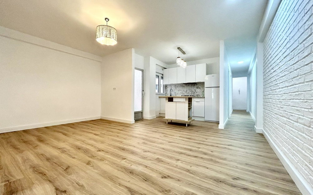 Torrevieja · Alicante REF #CSPX-82428 · Apartment 4120580538