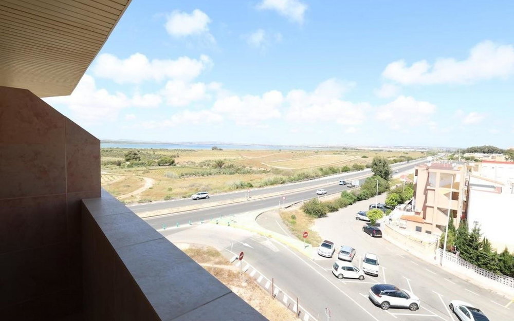 Torrevieja · Alicante REF #CSPX-84998 · Apartment 87122949