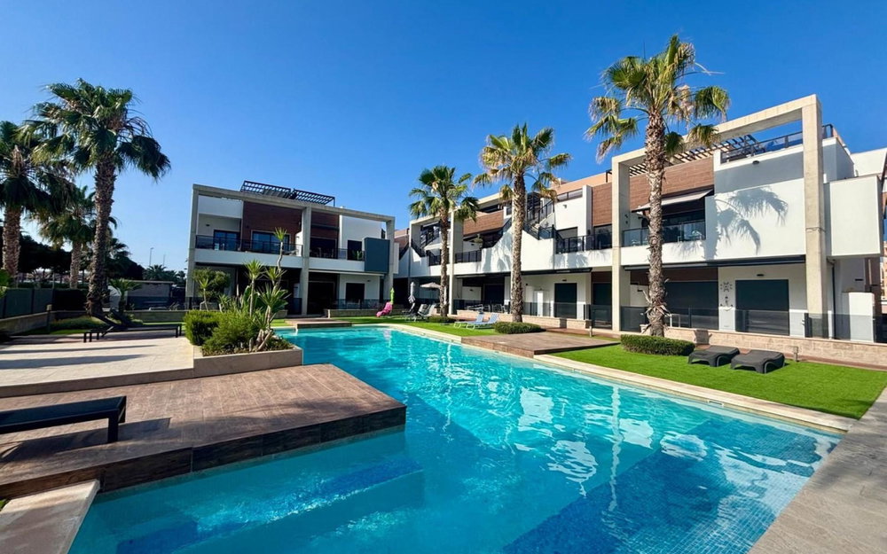 Guardamar Del Segura · Alicante REF #CSPX-21281 · Apartment 370893942