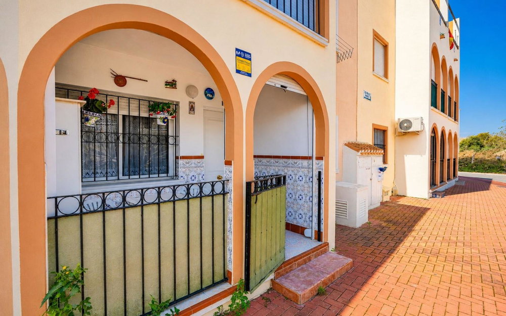 Torrevieja · Alicante REF #CSPX-93290 · Apartment 2465360176