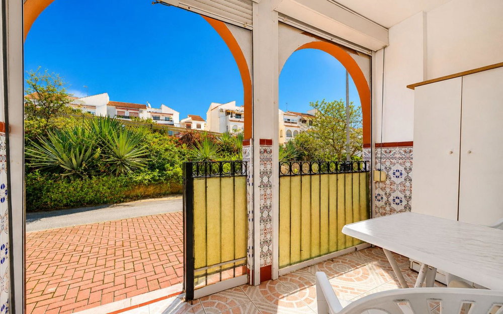 Torrevieja · Alicante REF #CSPX-93290 · Apartment 2465360176