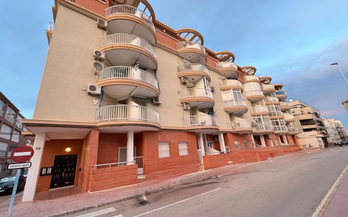 Torrevieja · Alicante REF #CSPX-33014 · Apartment 1654997056
