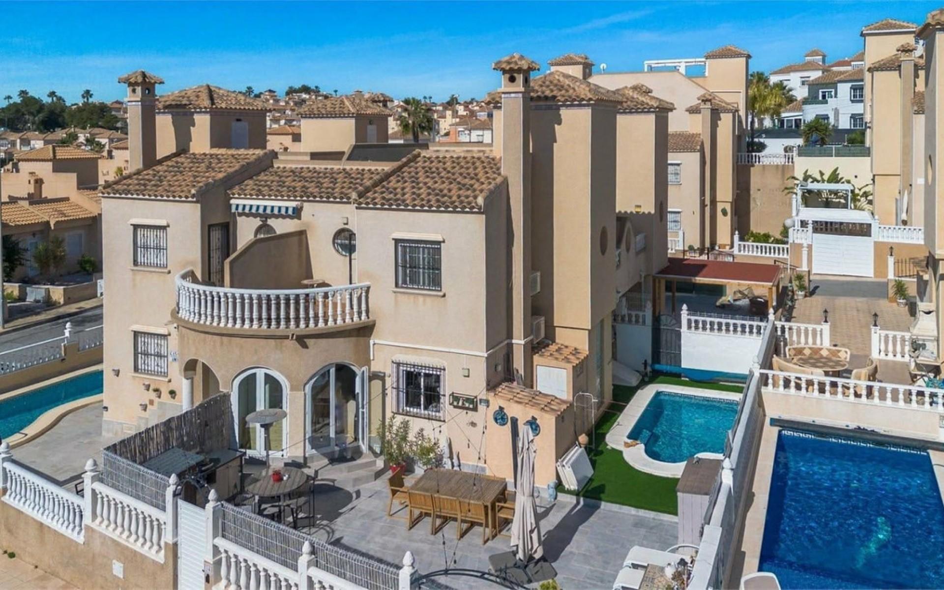 Villamartin · Alicante REF #CSPX-25448 · Townhouse