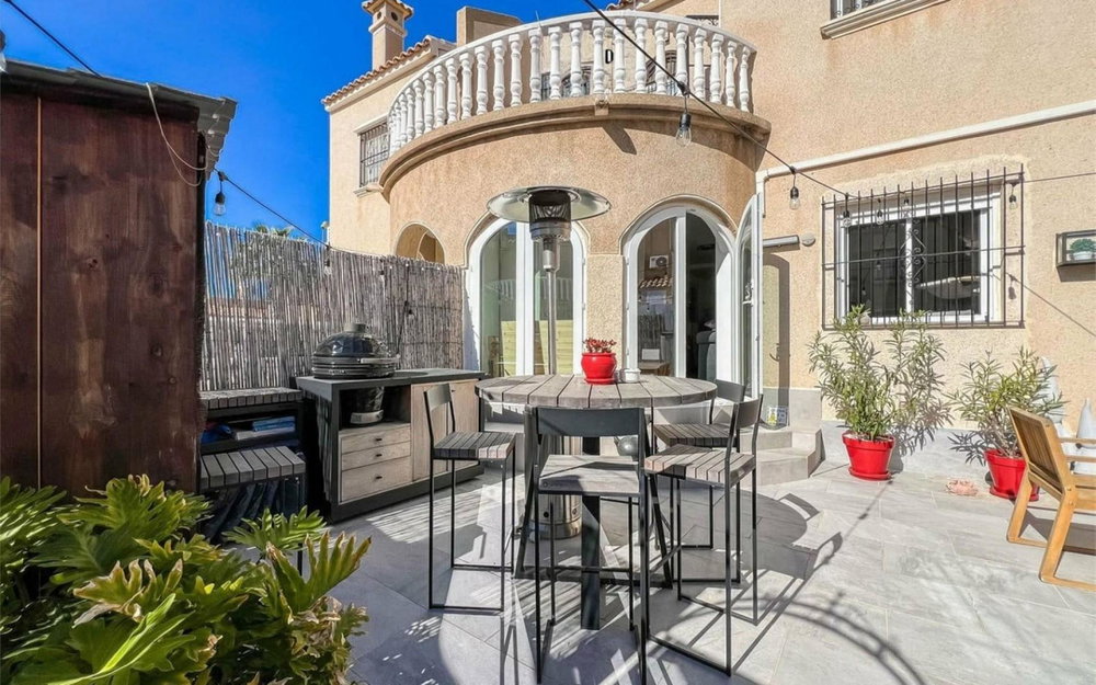 Villamartin · Alicante REF #CSPX-25448 · Townhouse 1959464649