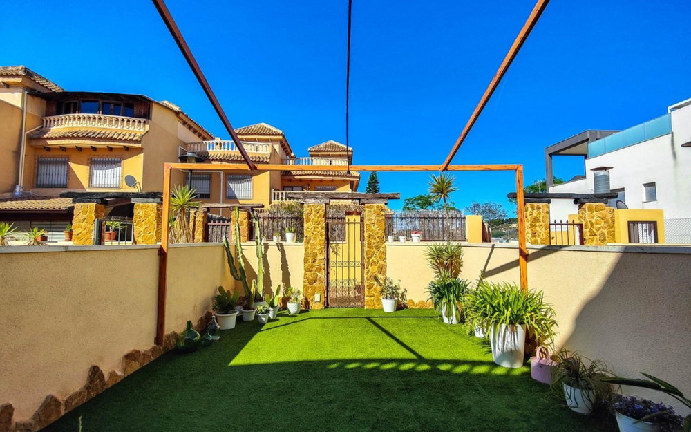 Guardamar Del Segura · Alicante REF #CSPX-93357 · Townhouse 4054277787