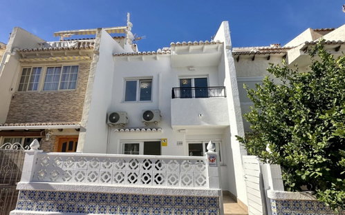 Torrevieja · Alicante REF #CSPX-25191 · Townhouse 3577547295