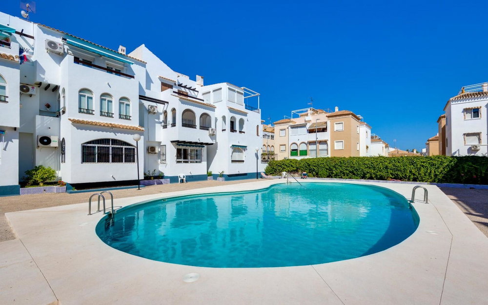 Torrevieja · Alicante REF #CSPX-31123 · Villa 849737356