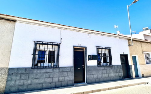 San Miguel De Salinas · Alicante REF #CSPX-71796 · Townhouse 460410669