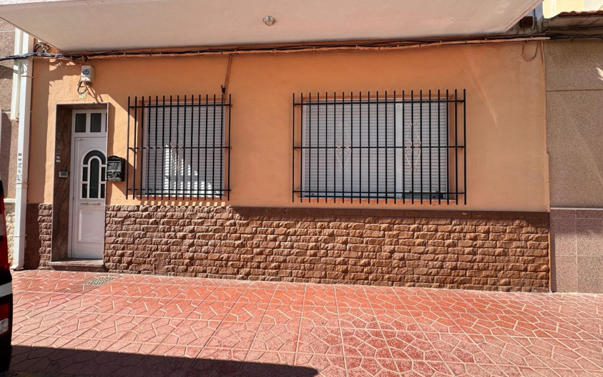 Guardamar Del Segura · Alicante REF #CSPX-32026 · Apartment