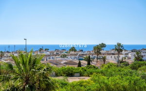 La Florida · Alicante REF #CSPX-57737 · Townhouse 3886643655