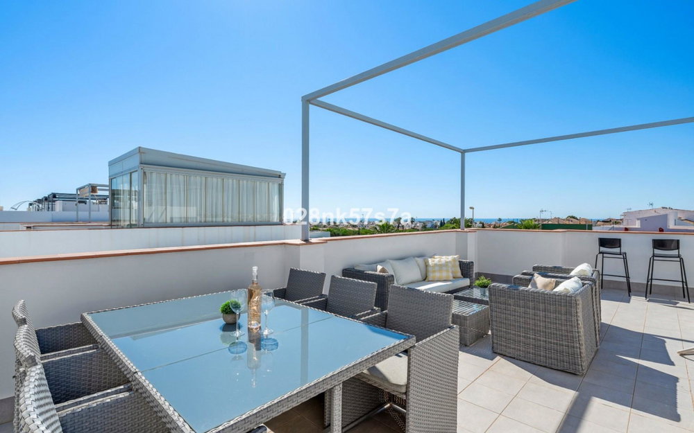 La Florida · Alicante REF #CSPX-57737 · Townhouse 3886643655