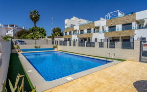 Villamartin · Alicante REF #CSPX-80361 · Townhouse 3118475081