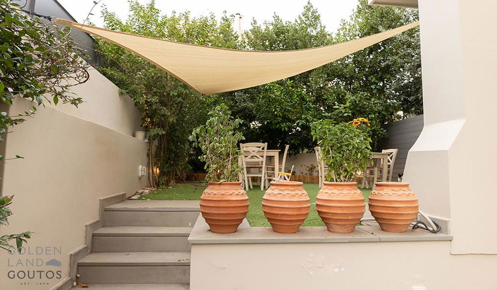 For sale: Modern house with garden and exceptional luxury 1026781410