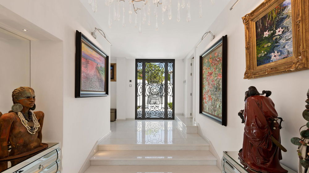 Villa in Marbella, Nueva Andalucia – 6 bed – EUR 9.75M 1106188505