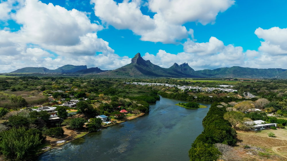 Exclusive penthouse in Tamarin, a prime investment opportunity 1118848174