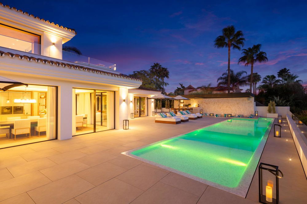 Cobre 37: contemporary villa with pool on the golf course, Nueva Andalucía – Marbella 1123223019