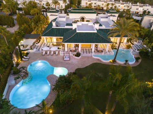 Moorish Elegance and Contemporary Refinement in the Heart of the Golf Valley, Marbella 1147927322