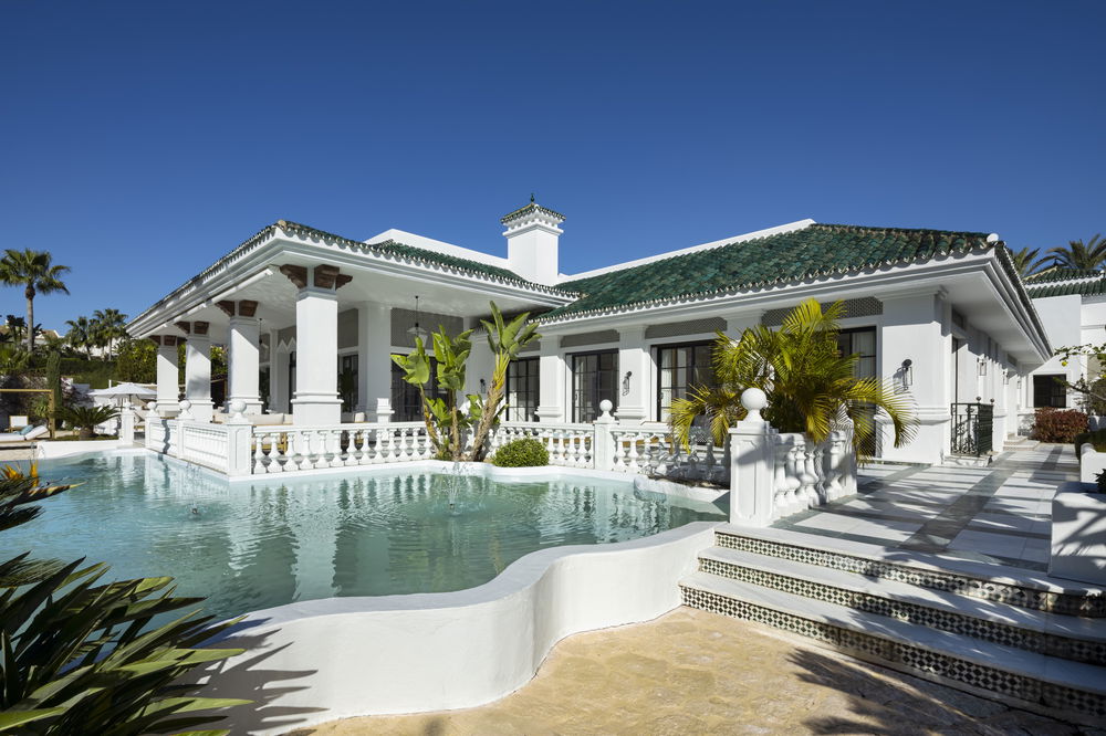 Moorish Elegance and Contemporary Refinement in the Heart of the Golf Valley, Marbella 1147927322