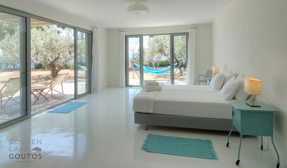 For sale: Luxury villa with private beach in Porto Heli 1206140530