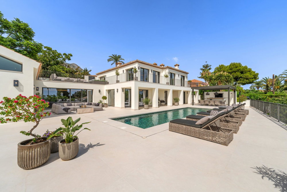 Luxury villa for sale in Marbella | Villa Rocio 1212903386