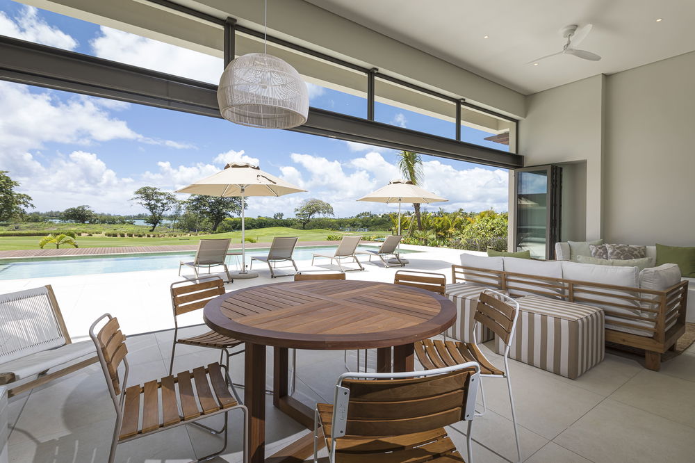 Contemporary 4 bedroom villa with golf view in Anahita, Mauritius 1213570794