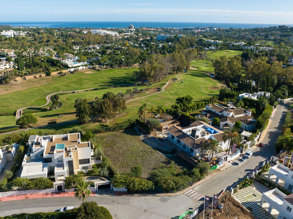 For sale: Exceptional front-line golf course in Marbella 1235526980