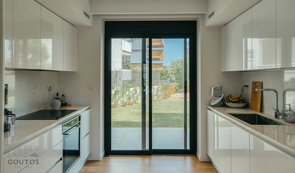 Seraphic Maisonette for sale in Athens 1259741994