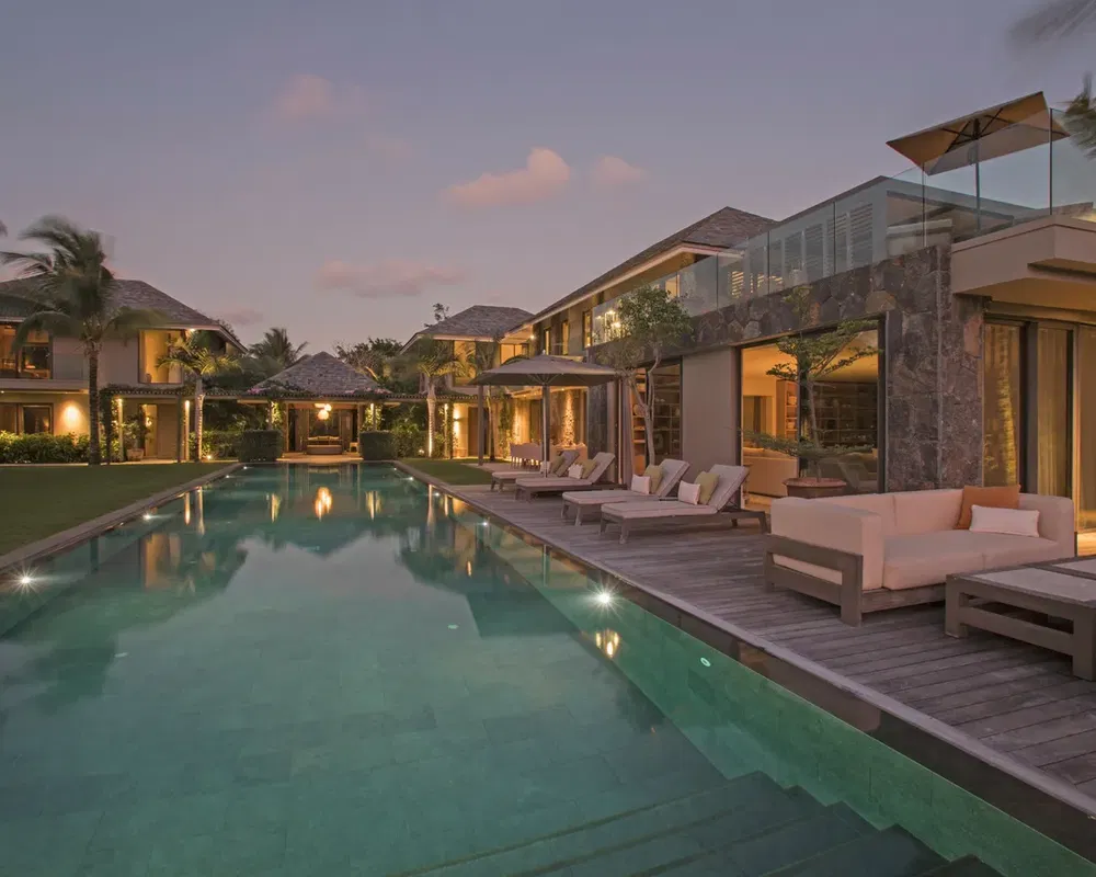 Invest in this luxury villa in an exceptional estate on the east coast of Mauritius 1295290668