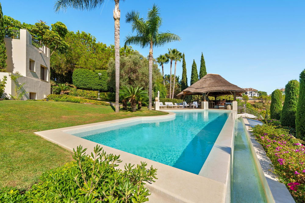 Villa in Marbella, Marbella Golden Mile – 6 bed – EUR 8.95M 1323485073