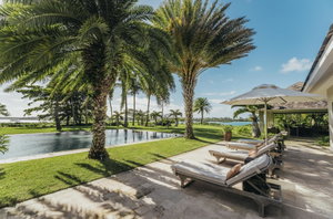 Magnificent villa with sea and golf views for sale at Anahita Golf Resort, Mauritius 1348169209